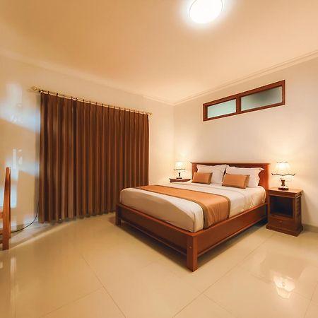 Rostika Hotel Sekumpul Buleleng  ภายนอก รูปภาพ