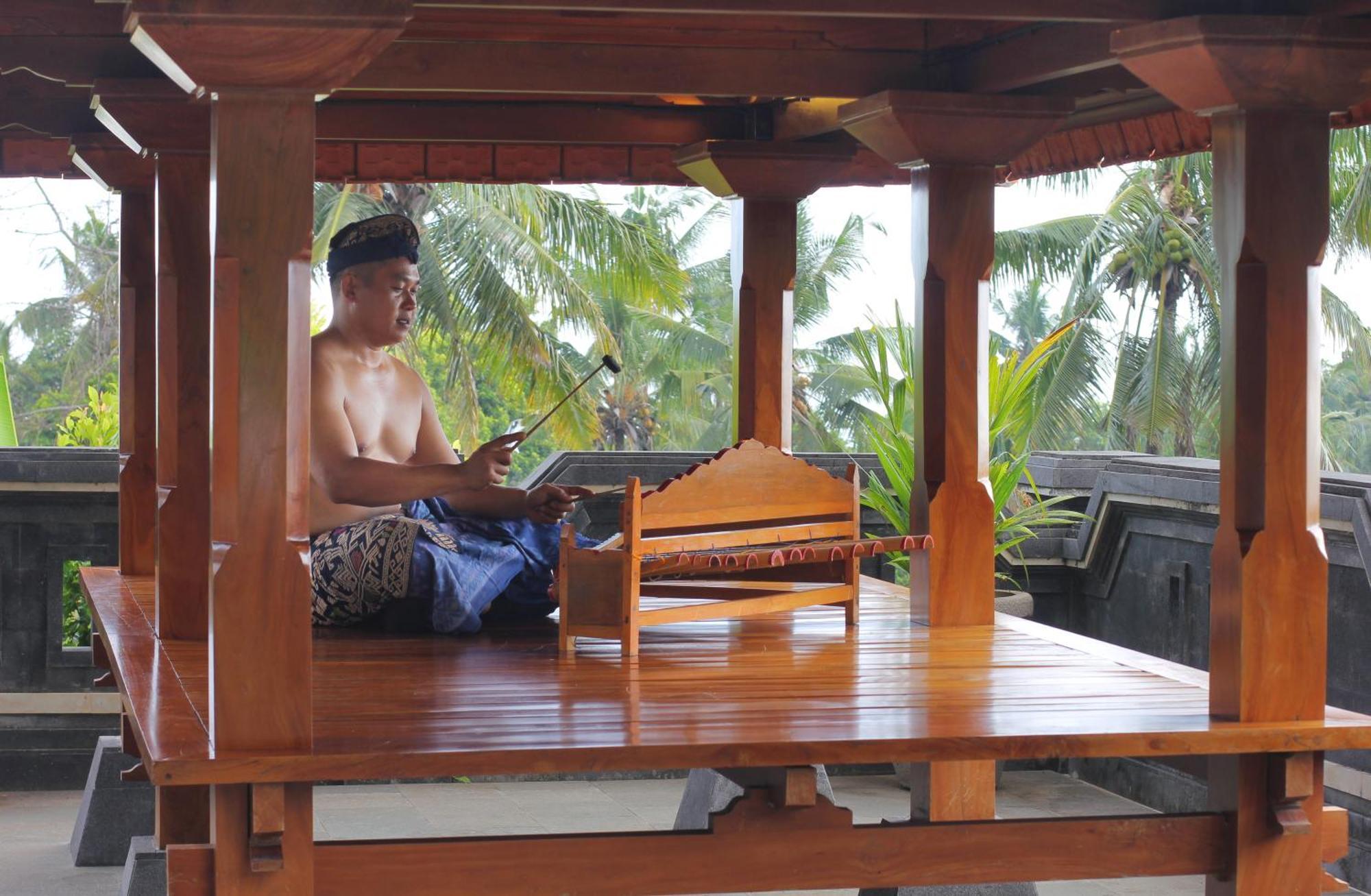 Rostika Hotel Sekumpul Buleleng  ภายนอก รูปภาพ