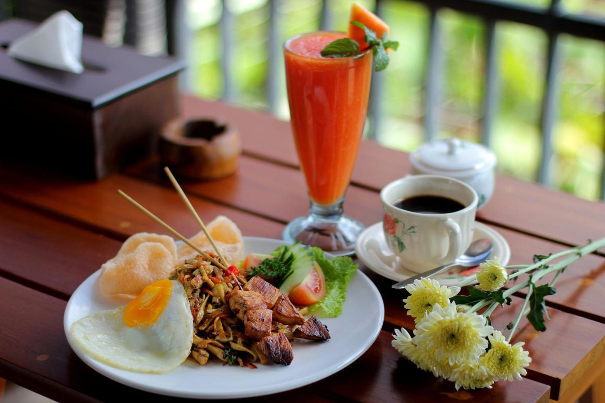 Rostika Hotel Sekumpul Buleleng  ภายนอก รูปภาพ