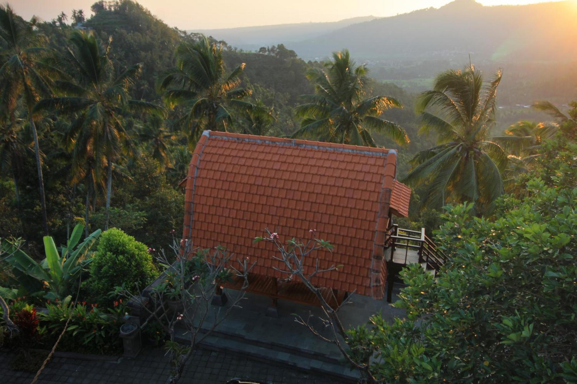 Rostika Hotel Sekumpul Buleleng  ภายนอก รูปภาพ